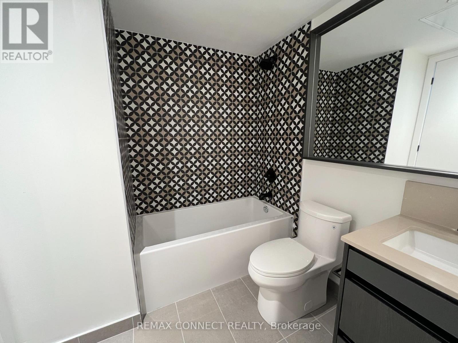 515 - 5 Lakeview Avenue, Toronto, Ontario  M6J 0H3 - Photo 9 - C13146636