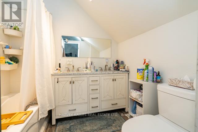 56 Amroth Avenue, Toronto, Ontario  M4C 4H2 - Photo 11 - E13146566