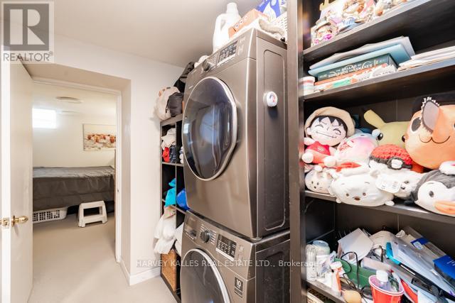 56 Amroth Avenue, Toronto, Ontario  M4C 4H2 - Photo 15 - E13146566