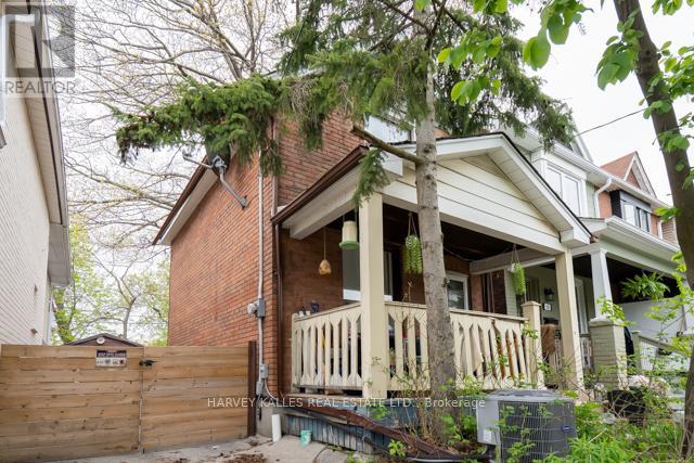 56 Amroth Avenue, Toronto, Ontario  M4C 4H2 - Photo 3 - E13146566