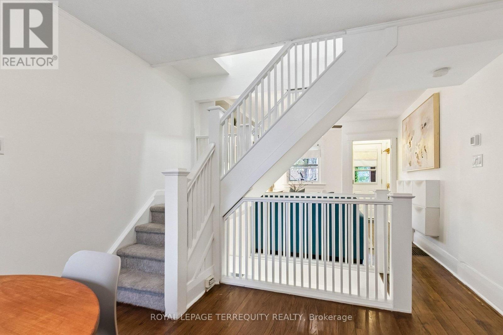 300 Rhodes Avenue, Toronto, Ontario  M4L 3A3 - Photo 29 - E13146616