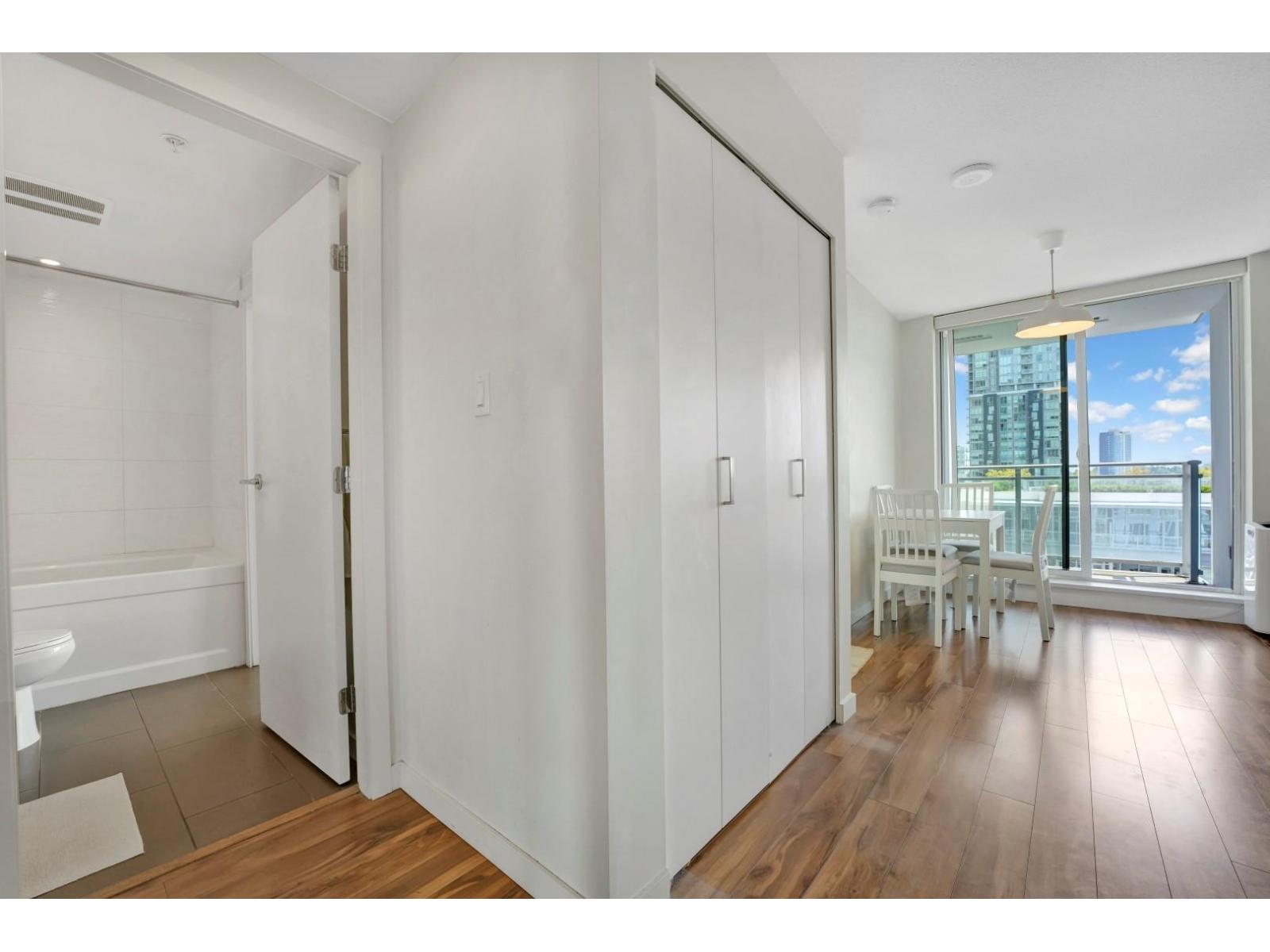 13325 102a Avenue, Surrey, British Columbia  V3T 0J5 - Photo 2 - R3125243
