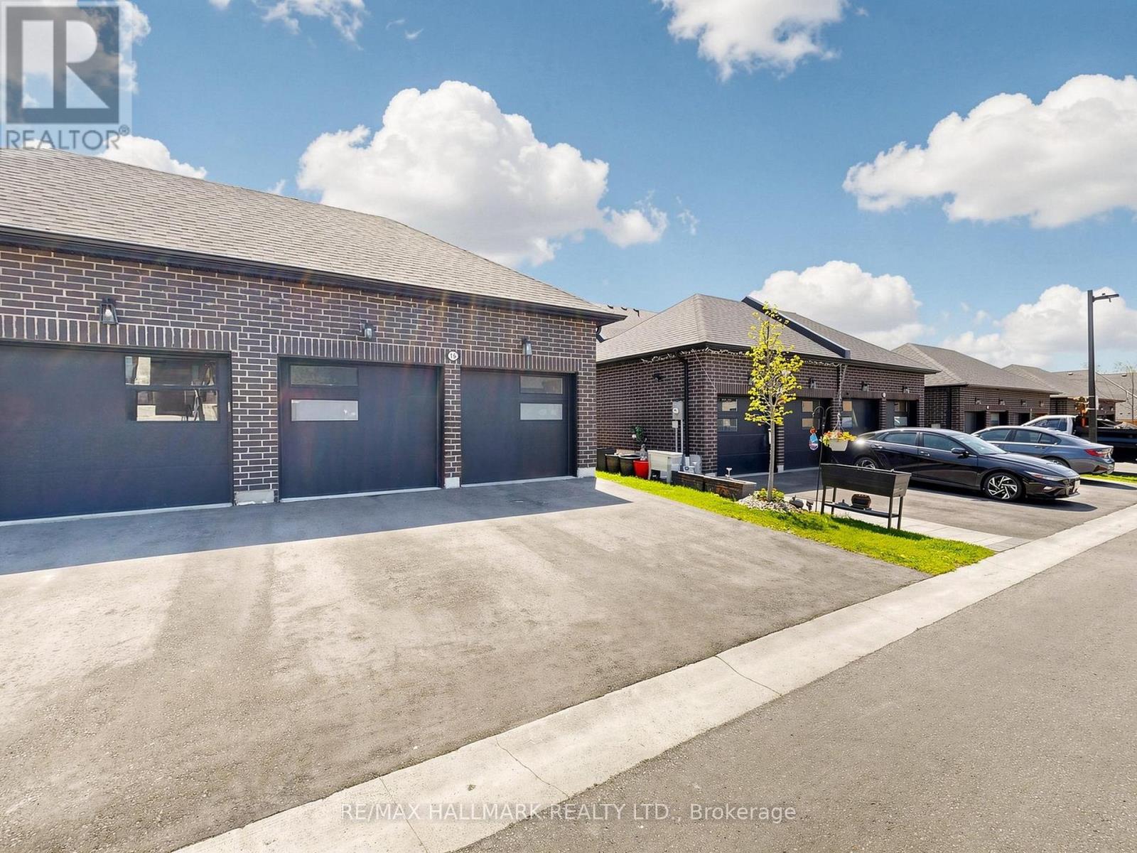 16 Vern Robertson Gate, Uxbridge, Ontario  L9P 0R9 - Photo 46 - N13146548