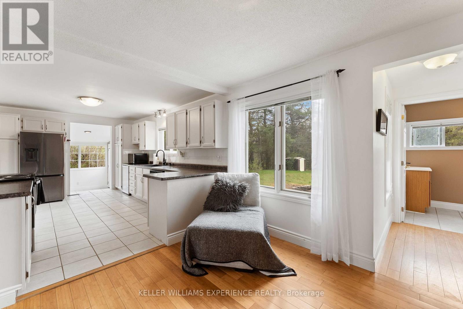 3514 Penetanguishene Road, Oro-Medonte (Craighurst), Ontario  L4M 4Y8 - Photo 14 - S13146568