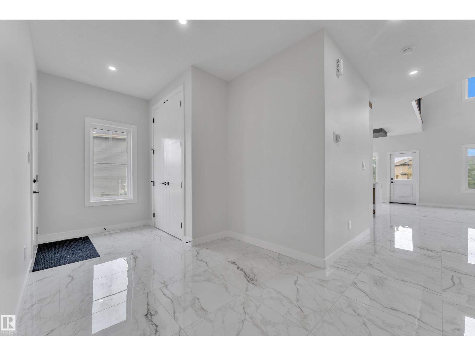 12623 44 St Nw, Edmonton, Alberta  T5A 1V4 - Photo 4 - E4488639