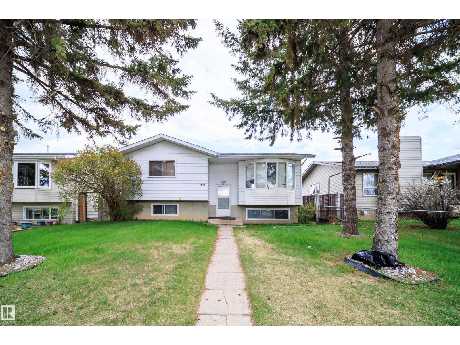 1771 37 ST NW, edmonton, Alberta