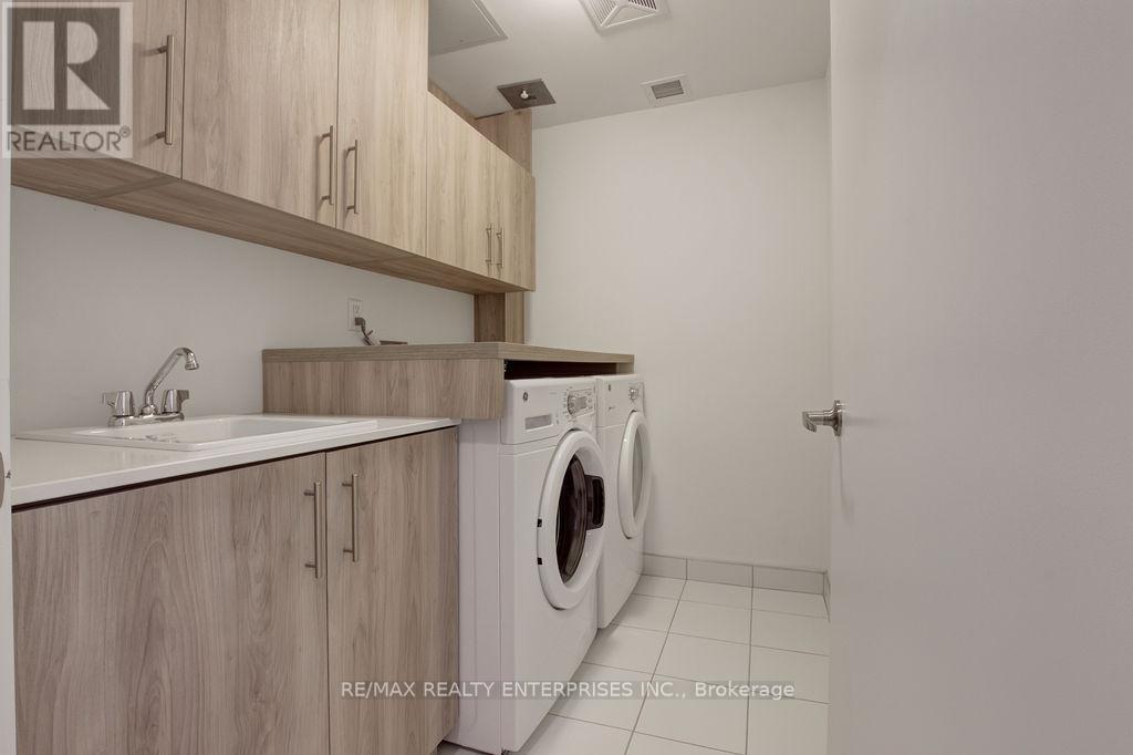 81 High Street E, Mississauga, Ontario  L5G 1K3 - Photo 34 - W13146494