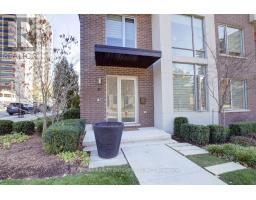 81 HIGH STREET E, Mississauga, Ontario
