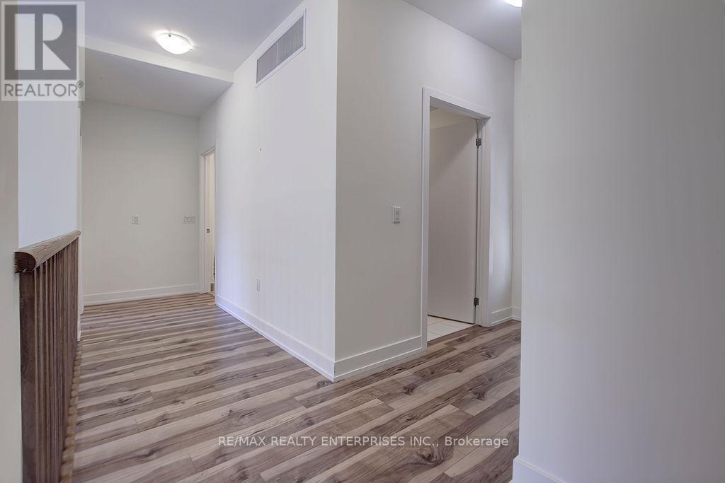 81 High Street E, Mississauga, Ontario  L5G 1K3 - Photo 32 - W13146506