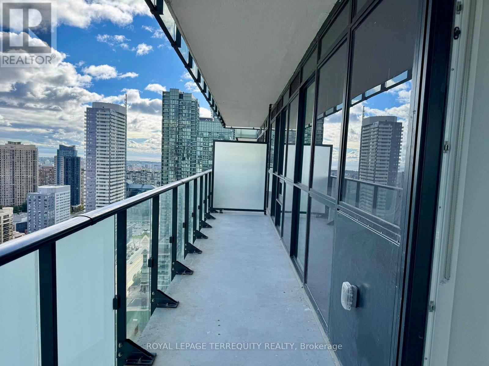 3004 - 4130 Parkside Village Drive, Mississauga, Ontario  L5B 0L7 - Photo 2 - W13146558