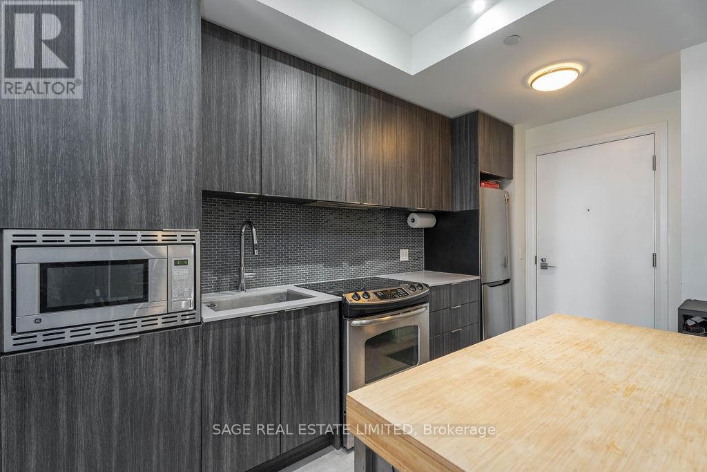 1407 - 110 Marine Parade Drive, Toronto, Ontario  M8V 0A3 - Photo 2 - W13146564