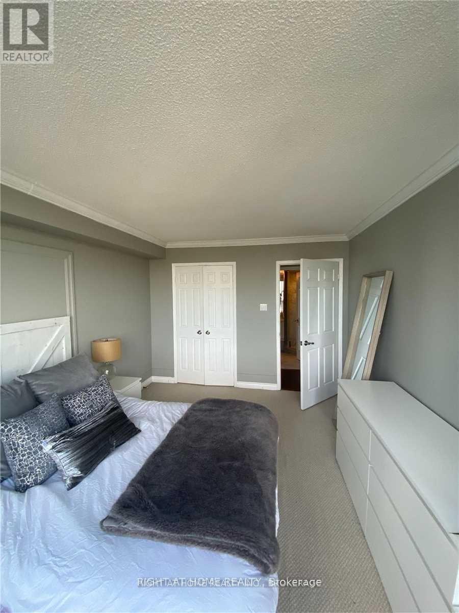 910 - 2285 Lake Shore Boulevard W, Toronto, Ontario  M8V 3X9 - Photo 11 - W13146614