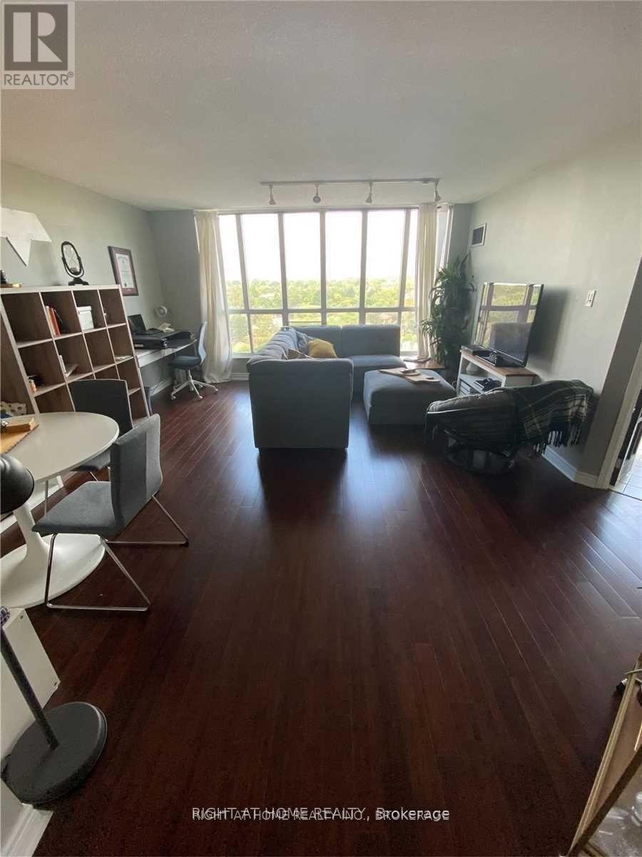 910 - 2285 Lake Shore Boulevard W, Toronto, Ontario  M8V 3X9 - Photo 3 - W13146614