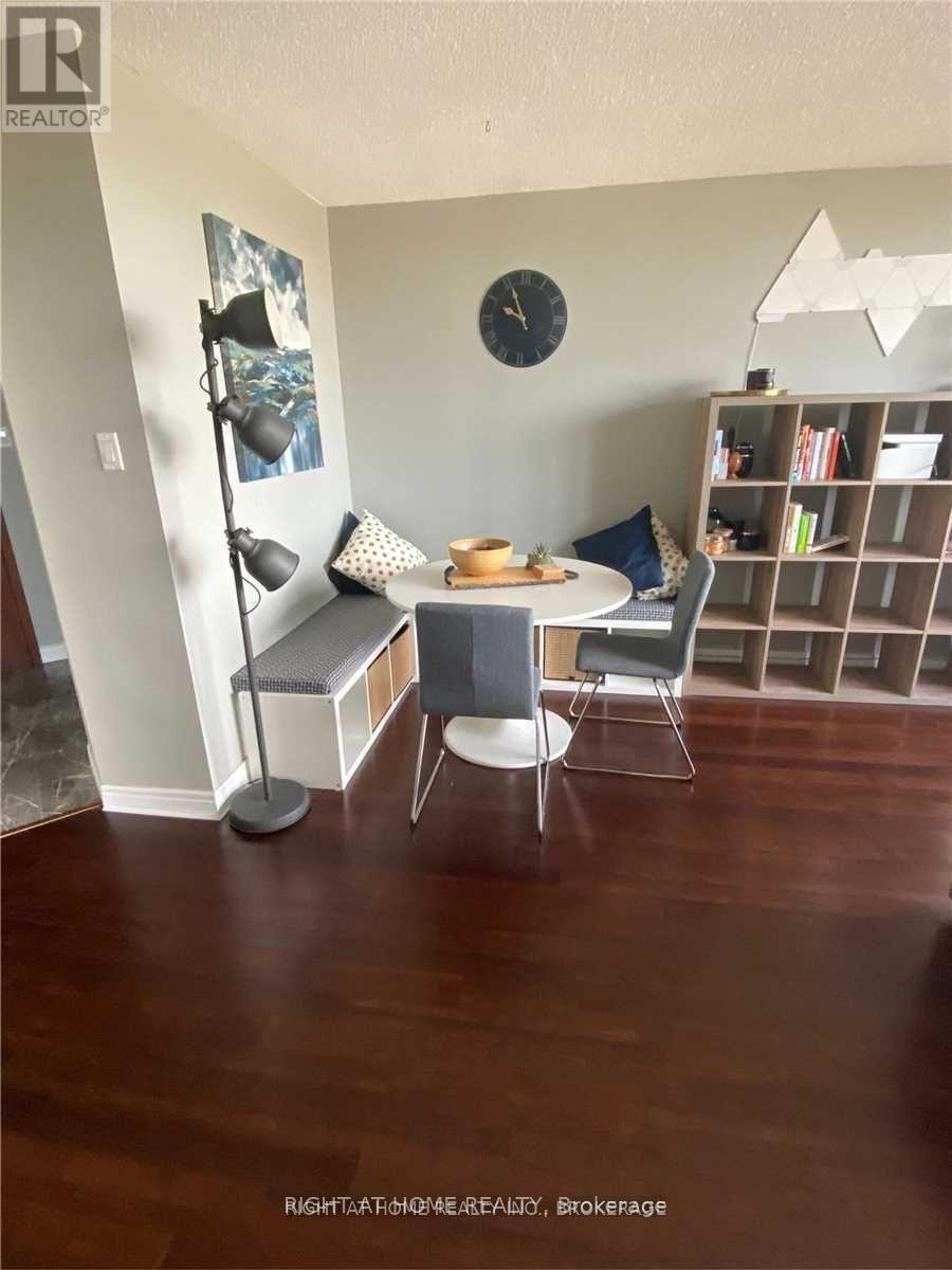 910 - 2285 Lake Shore Boulevard W, Toronto, Ontario  M8V 3X9 - Photo 6 - W13146614