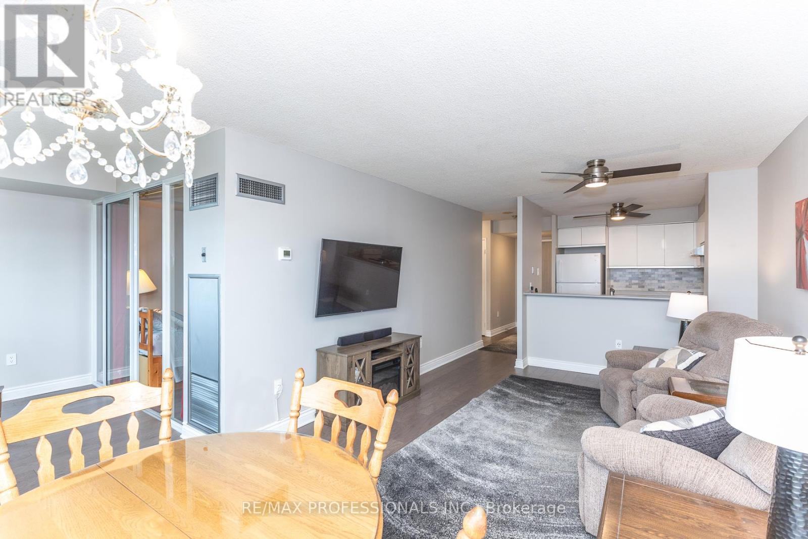 702 - 2177 Burnhamthorpe Road W, Mississauga, Ontario  L5L 5P9 - Photo 10 - W13146622