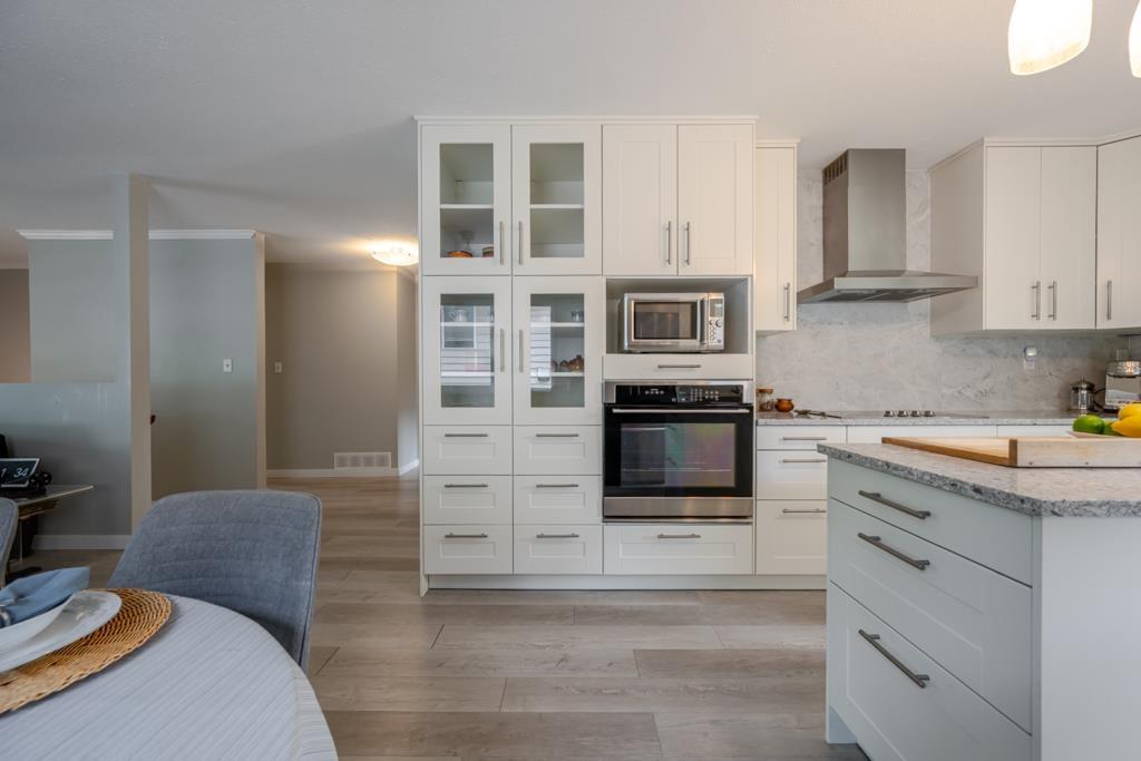 14976 98a Avenue, Surrey, British Columbia  V3R 8G9 - Photo 12 - R3124068