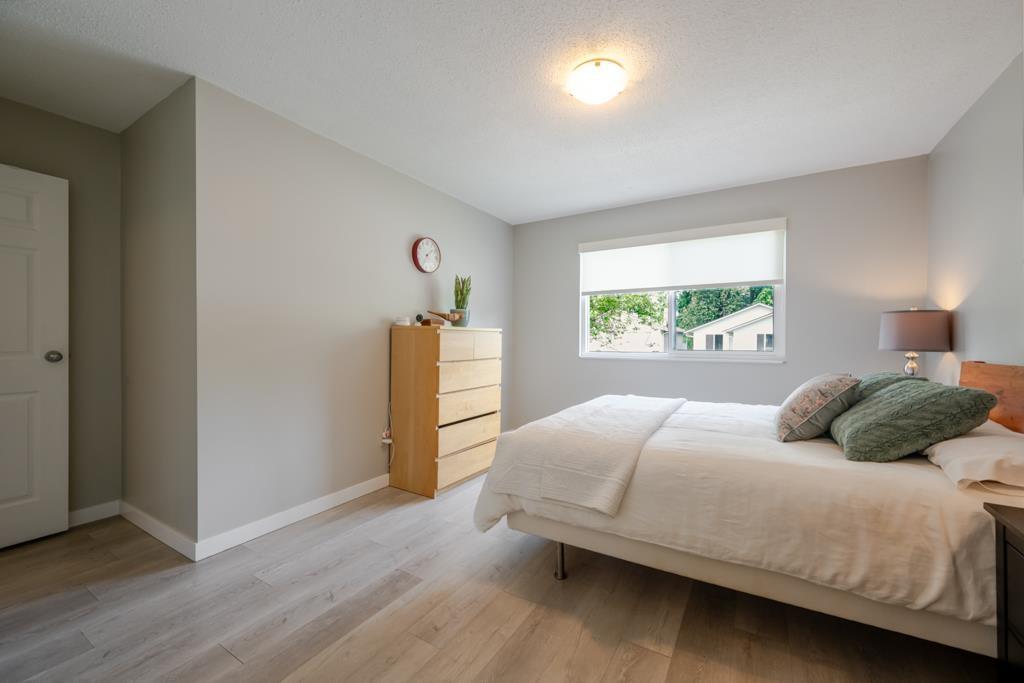 14976 98a Avenue, Surrey, British Columbia  V3R 8G9 - Photo 19 - R3124068