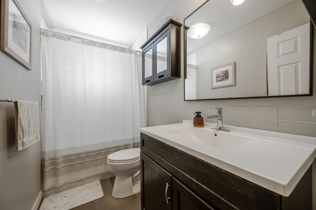 14976 98a Avenue, Surrey, British Columbia  V3R 8G9 - Photo 31 - R3124068
