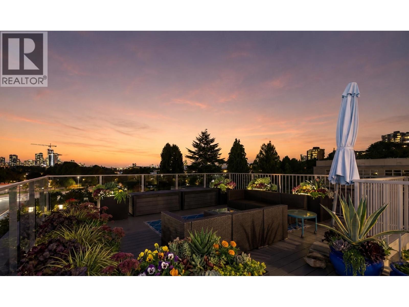 305 2430 Point Grey Road, Vancouver, British Columbia  V6K 1A2 - Photo 13 - R3125102