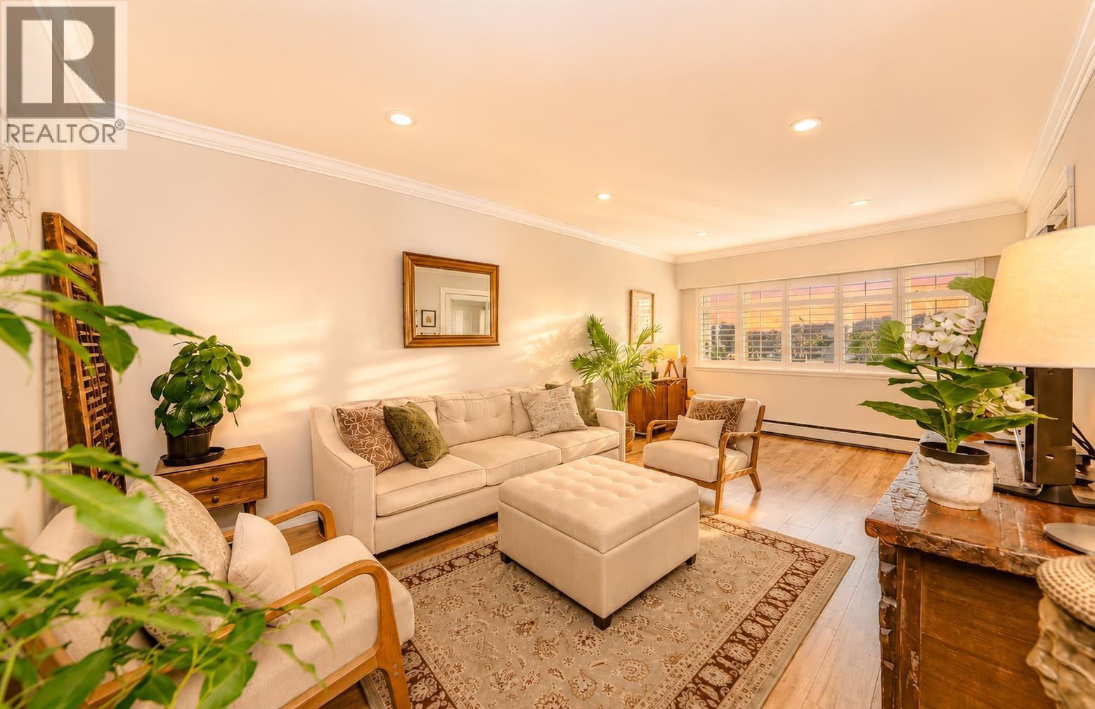 305 2430 Point Grey Road, Vancouver, British Columbia  V6K 1A2 - Photo 6 - R3125102