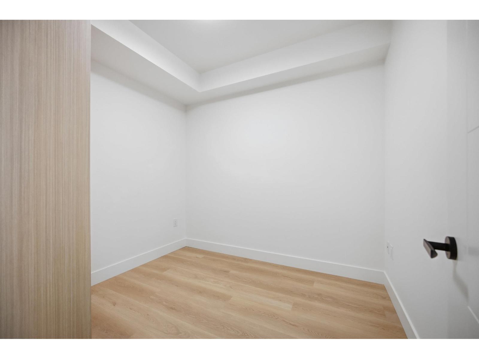 512 13455 94a Avenue, Surrey, British Columbia  V3V 0H3 - Photo 15 - R3125111