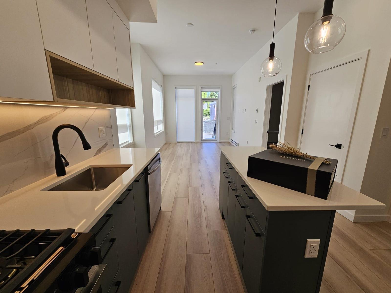 111 6220 Gooseberry Drive, Surrey, British Columbia  V3S 0B7 - Photo 6 - R3125213