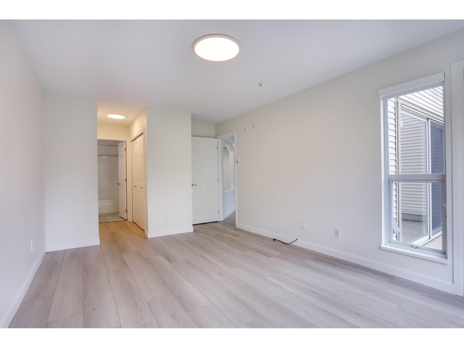 302 20727 Douglas Crescent, Langley, British Columbia  V3A 4C1 - Photo 12 - R3124843