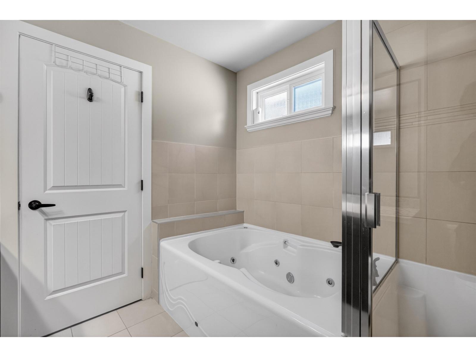 6692 193a Street, Surrey, British Columbia  V4N 0C1 - Photo 14 - R3124650