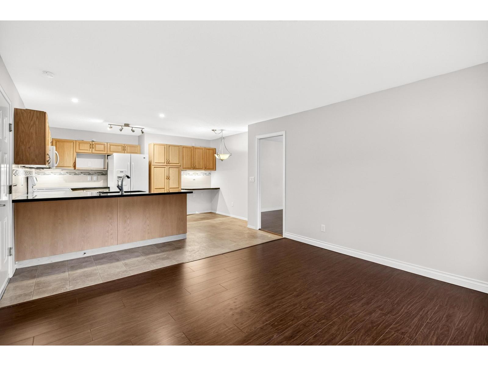 144 13888 70 Avenue, Surrey, British Columbia  V3W 0R8 - Photo 14 - R3125161