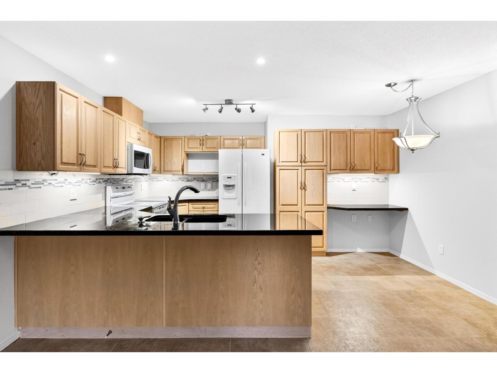 144 13888 70 Avenue, Surrey, British Columbia  V3W 0R8 - Photo 11 - R3125161