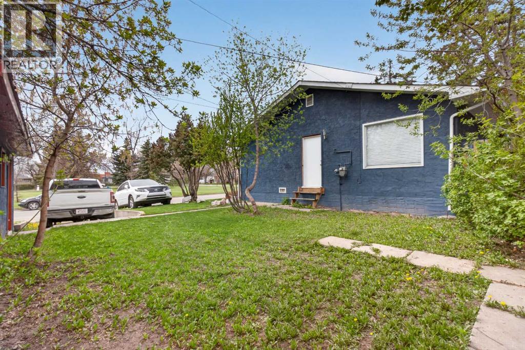 2418 27 Street SE, Calgary, Alberta  t2b 0r2 - Photo 13 - A2311885