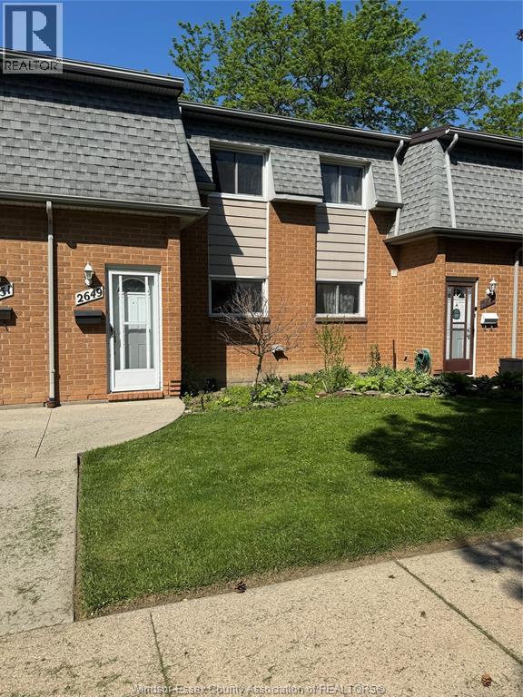 2649 Vine Court, Windsor, Ontario  N8T 2X3 - Photo 1 - 26011327