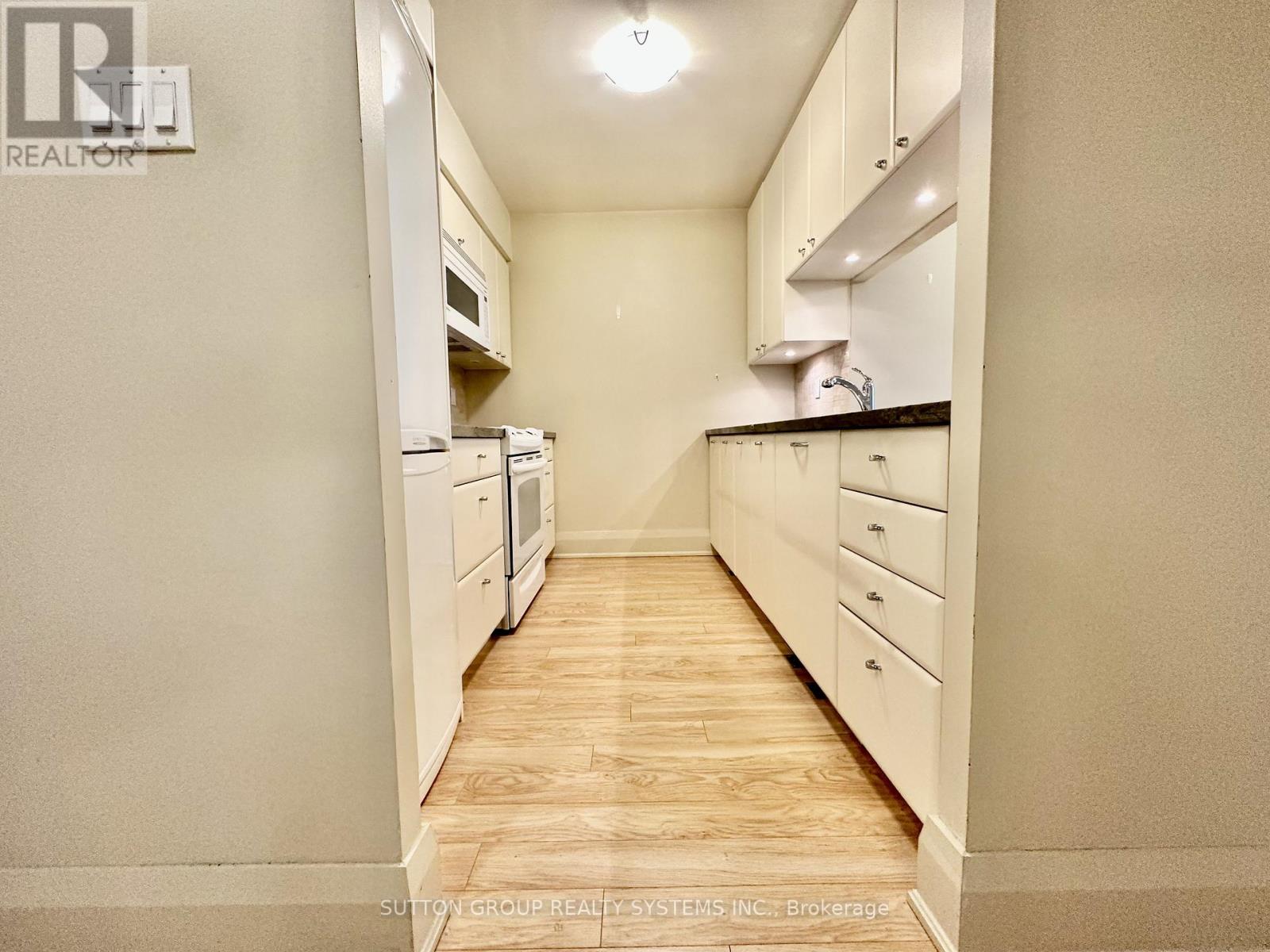 1908 - 1055 Bay Street, Toronto, Ontario  M5S 3A3 - Photo 11 - C13146162
