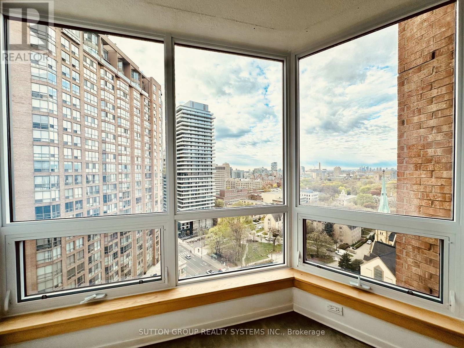 1908 - 1055 Bay Street, Toronto, Ontario  M5S 3A3 - Photo 3 - C13146162
