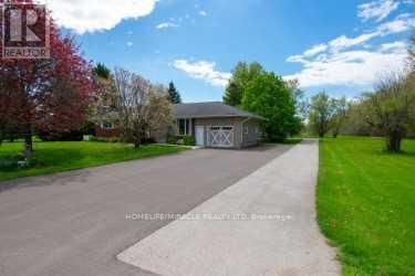2223 TURNER ROAD, Thorold, Ontario