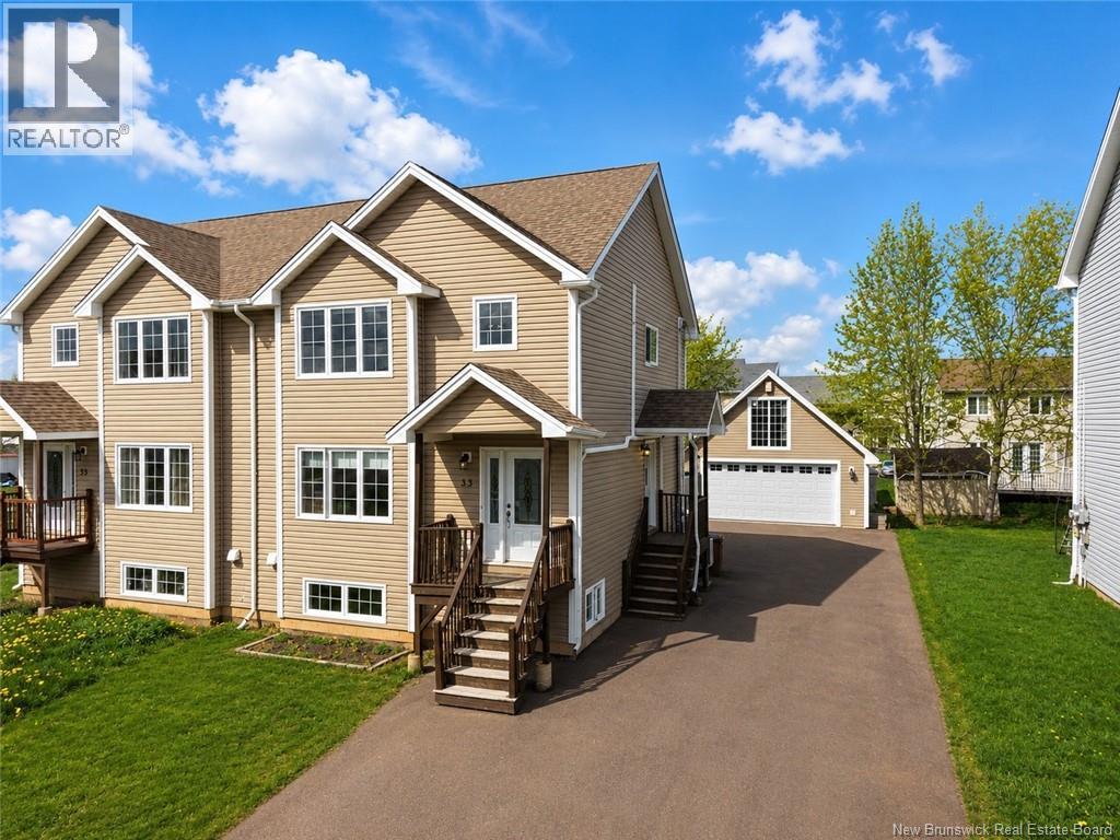 33 Aspenrose Court, Moncton, New Brunswick  E1G 0G6 - Photo 1 - NB139551