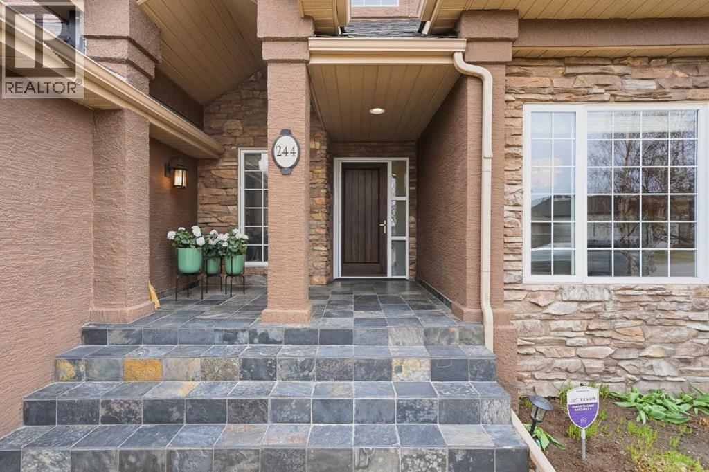 244 Cove Road, Chestermere, Alberta  T1X 1E3 - Photo 4 - A2300945
