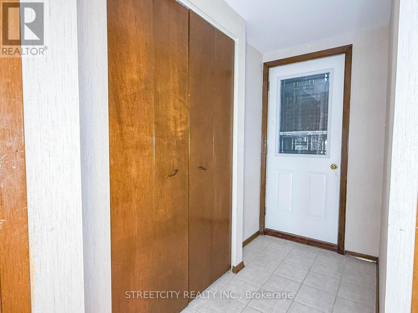 785 Ross Avenue, Sarnia, Ontario  N7T 7R1 - Photo 12 - X13146660