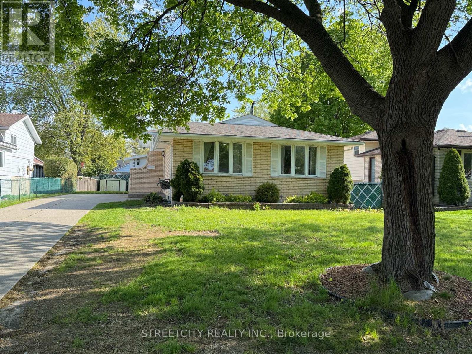 785 Ross Avenue, Sarnia, Ontario  N7T 7R1 - Photo 23 - X13146660