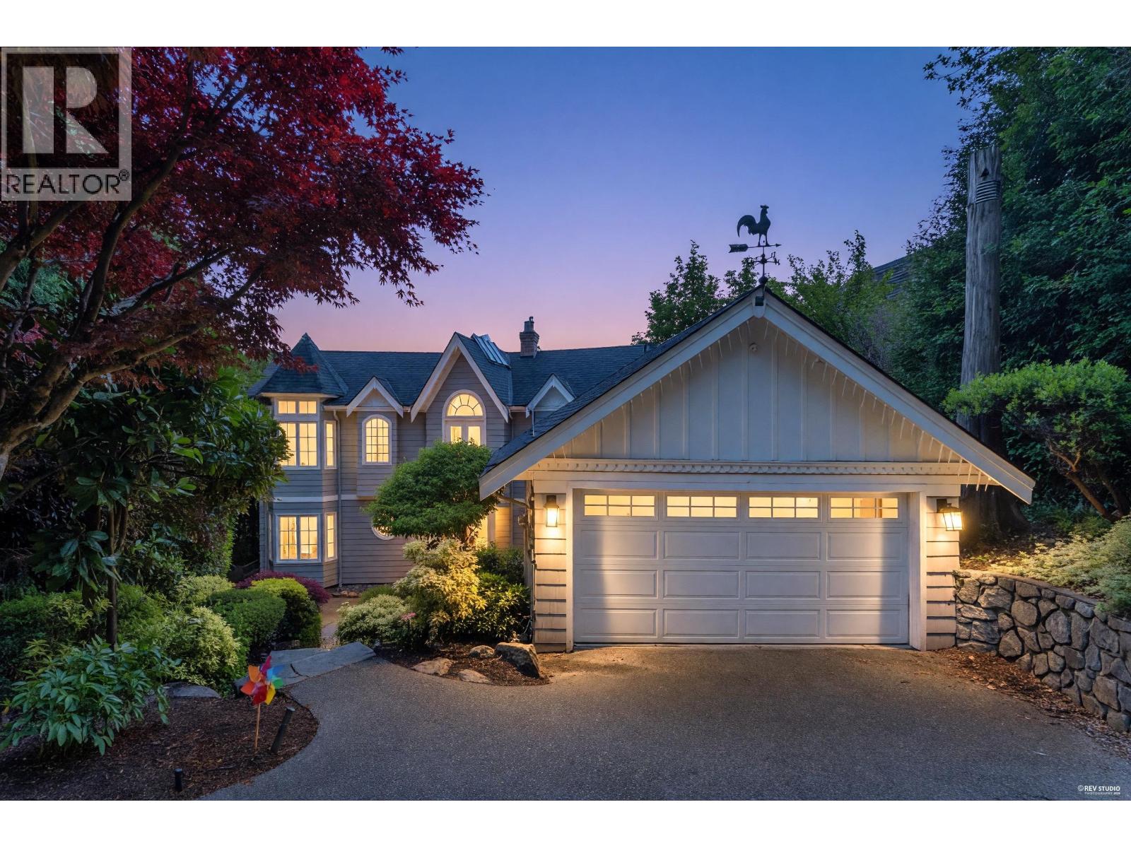 880 Younette Drive, West Vancouver, British Columbia  V7T 1S9 - Photo 2 - R3124673