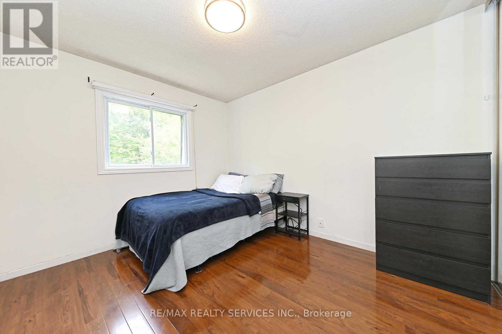 65 Massey Street, Brampton, Ontario  L6S 3A3 - Photo 22 - W13146308