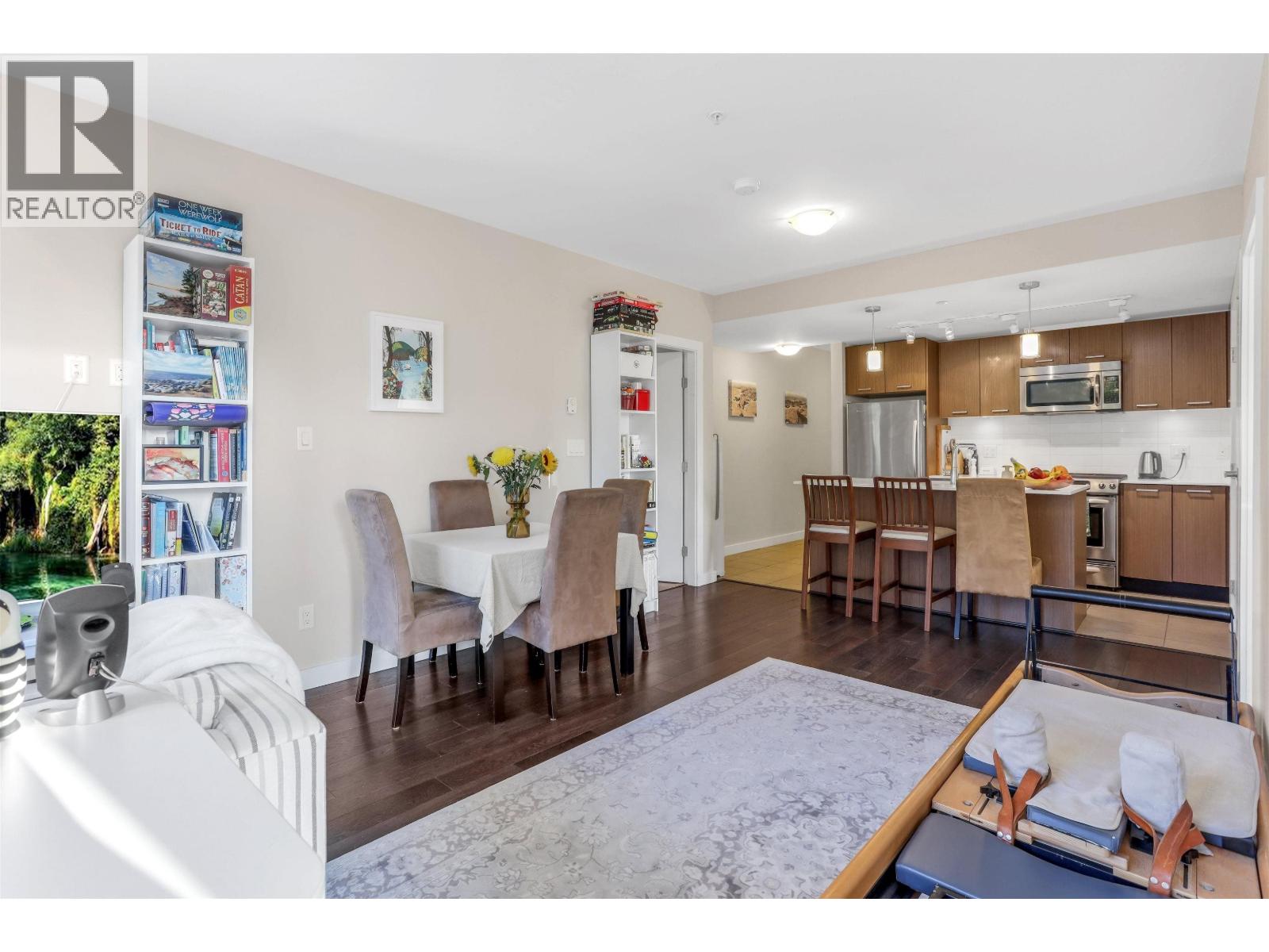 204 1177 Marine Drive, North Vancouver, British Columbia  V7P 1T1 - Photo 7 - R3125187