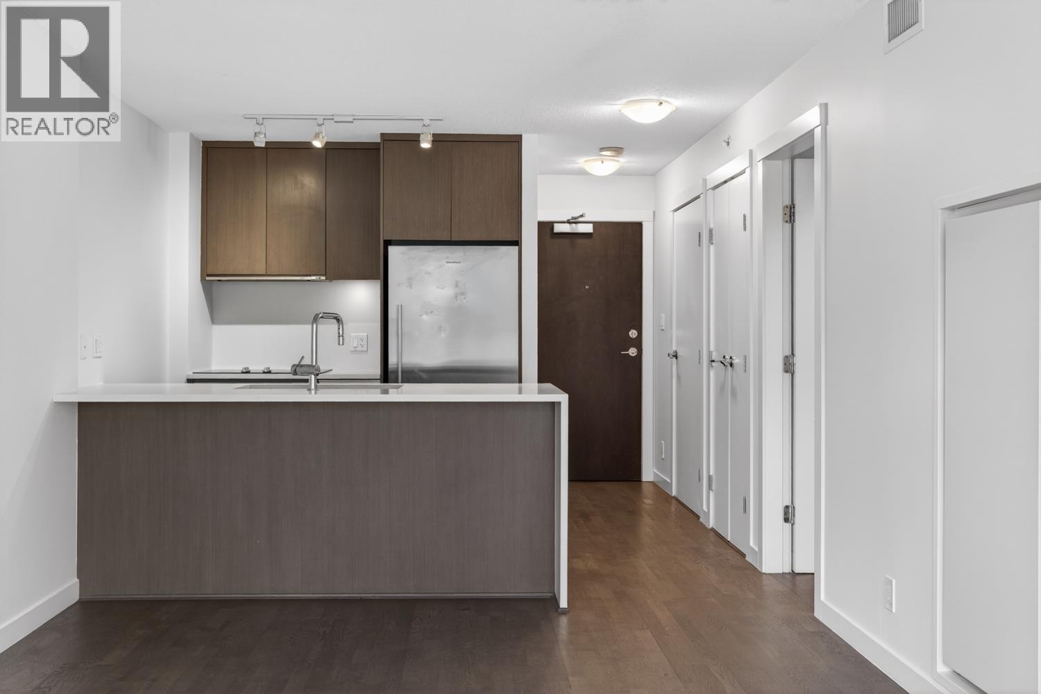 606 1009 Harwood Street, Vancouver, British Columbia  V6E 0C2 - Photo 2 - R3125195