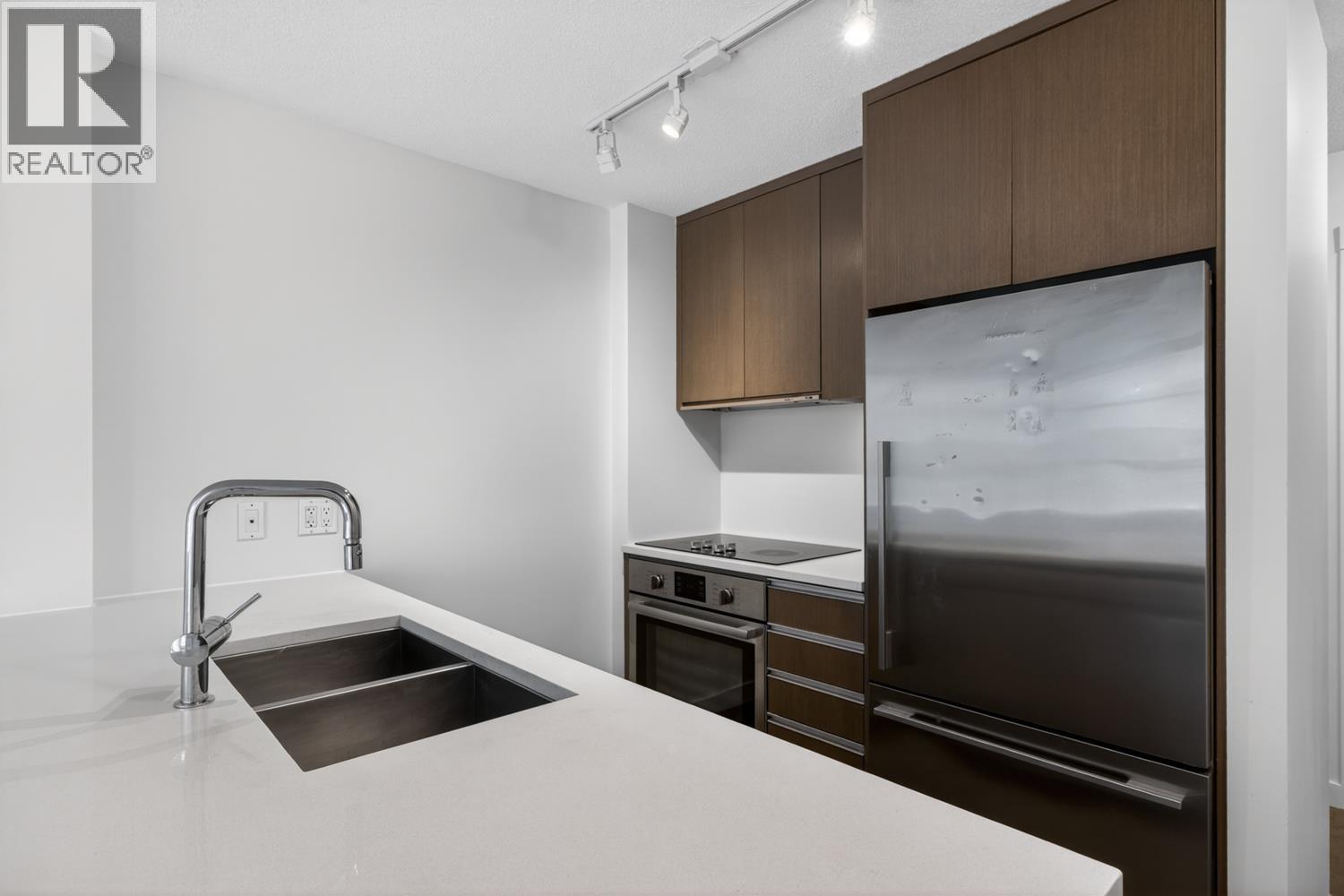 606 1009 Harwood Street, Vancouver, British Columbia  V6E 0C2 - Photo 3 - R3125195