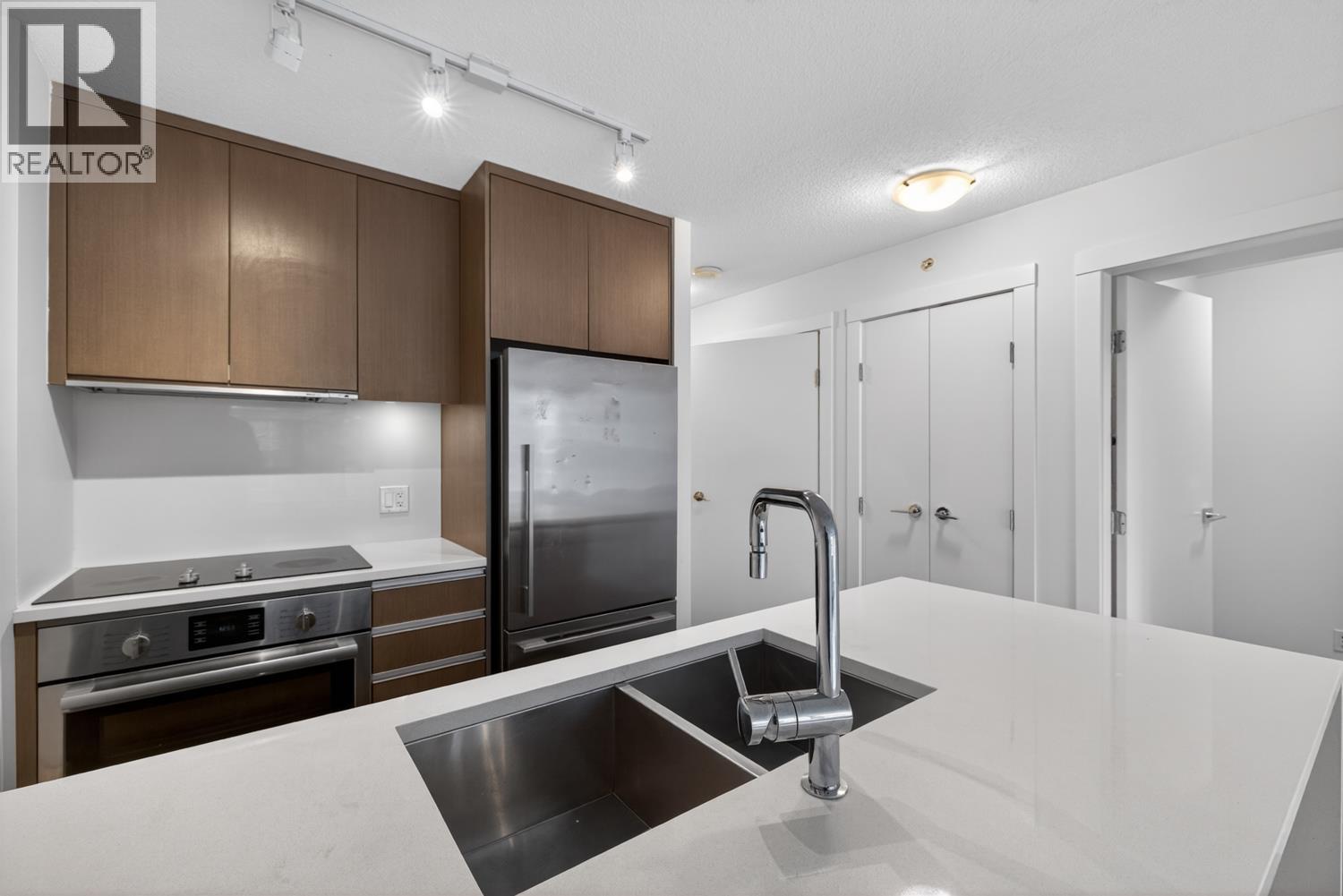 606 1009 Harwood Street, Vancouver, British Columbia  V6E 0C2 - Photo 4 - R3125195