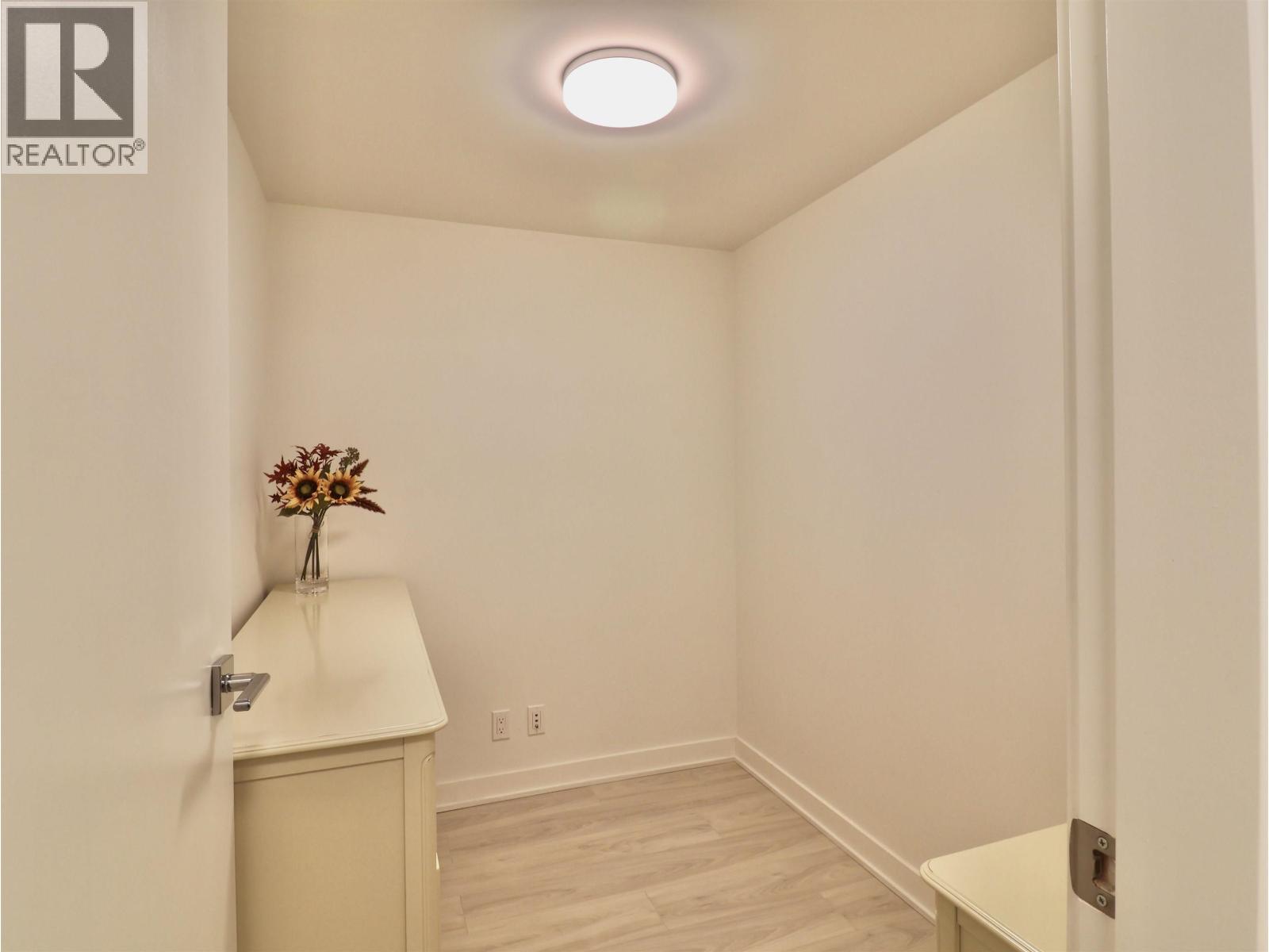 1604 1401 Hunter Street, North Vancouver, British Columbia  V7J 0E2 - Photo 6 - R3125207