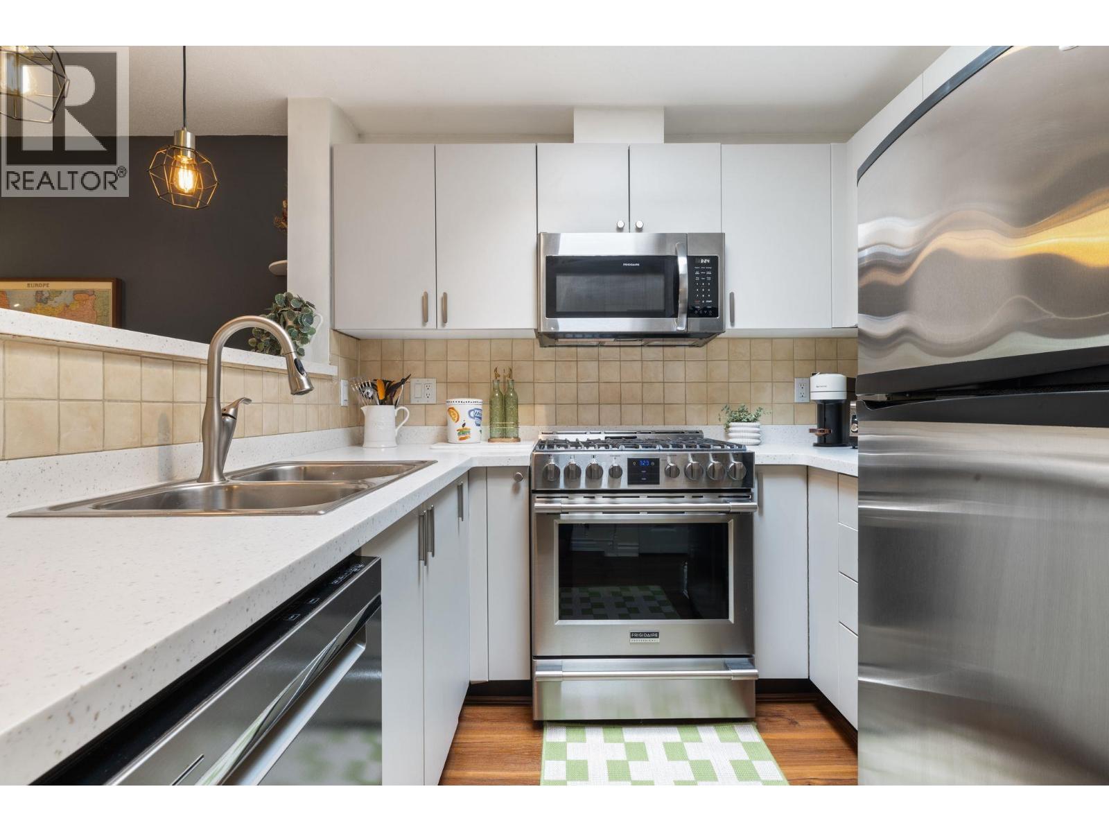 404 2741 E Hastings Street, Vancouver, British Columbia  V5K 1Z8 - Photo 19 - R3122323