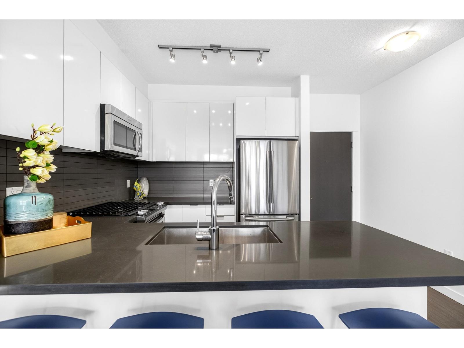 312 15168 33 Avenue, Surrey, British Columbia  V3Z 0N7 - Photo 5 - R3125212