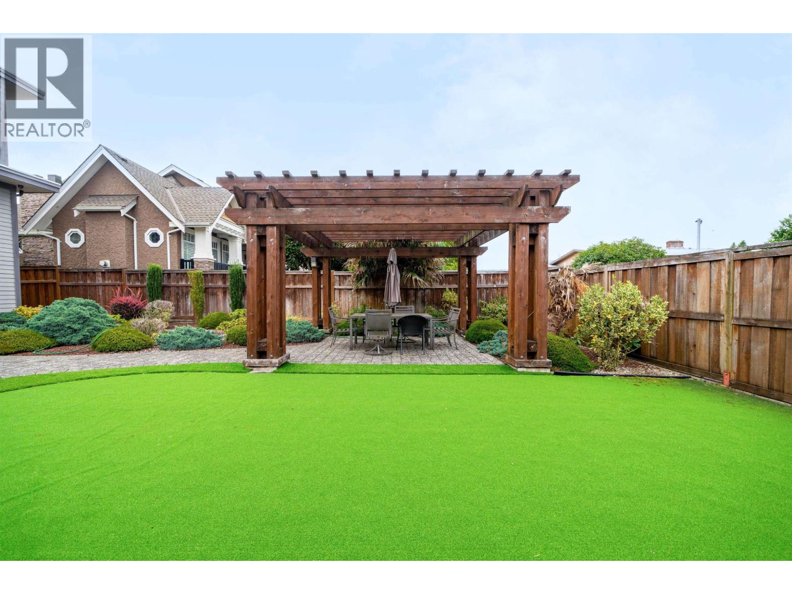 6650 Napier Street, Burnaby, British Columbia  V5B 2C3 - Photo 36 - R3125176