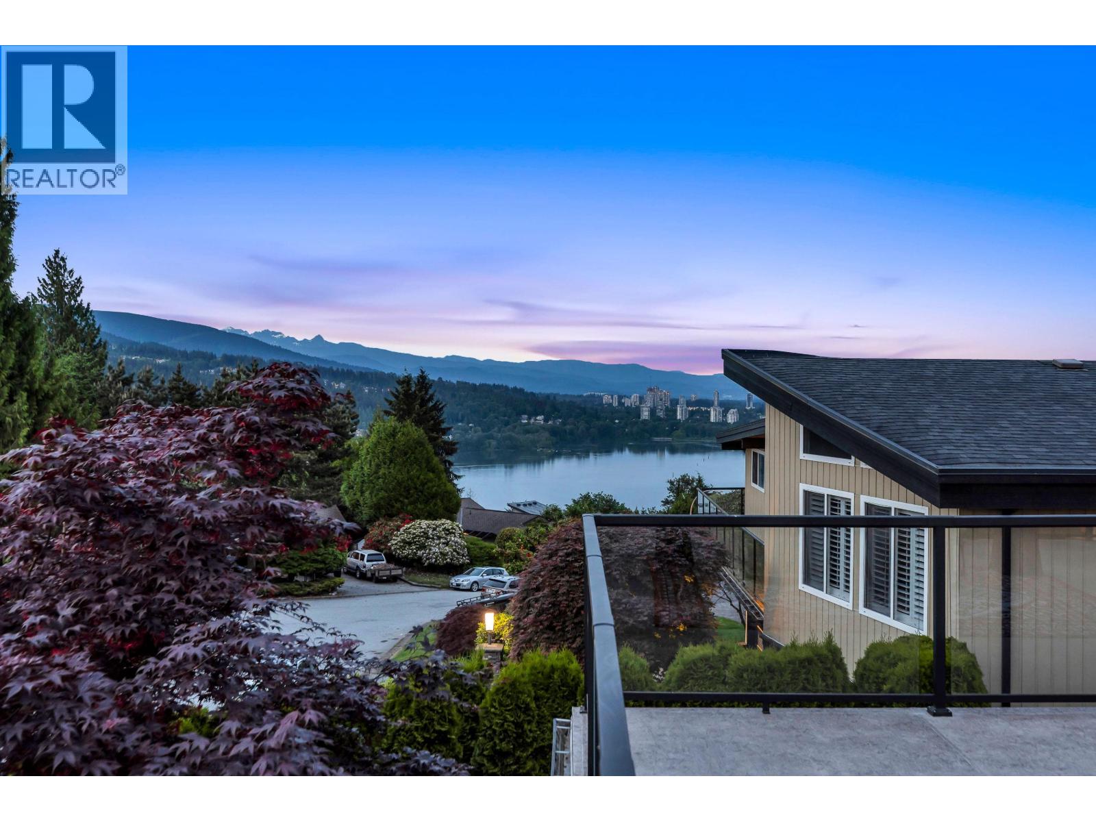 526 Yale Road, Port Moody, British Columbia  V3H 3K3 - Photo 4 - R3125182